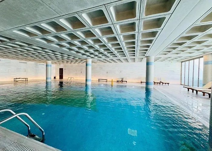 Stylish 2br With Balcony, Pool, Gym, Free Parking At Elysia Park S6 Apartman *