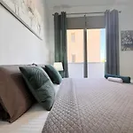 Elysia Park B6 - 2br With Sunny Balcony, Pool, Gym, Free Parking Paphos