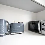 Elysia Park B6 - 2br With Sunny Balcony, Pool, Gym, Free Parking * Paphos