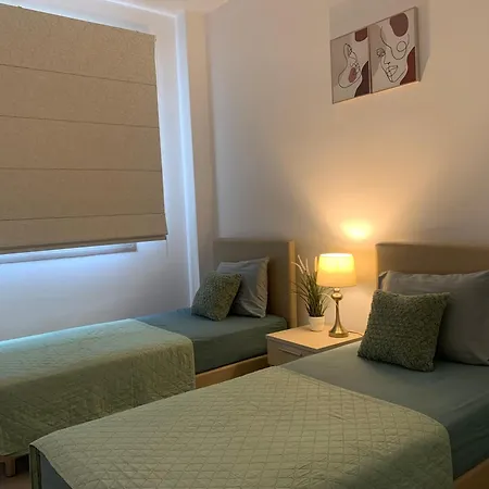 Stylish 2br With Balcony, Pool, Gym, Free Parking At Elysia Park S6 * Paphos