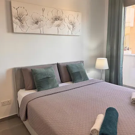 Elysia Park 6 - 2br With Sunny Balcony, Pool, Gym, Free Parking شقة