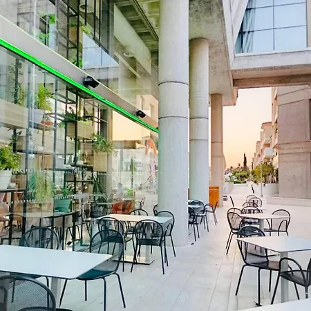 Elysia Park 6 - 2br With Sunny Balcony, Pool, Gym, Free Parking شقة